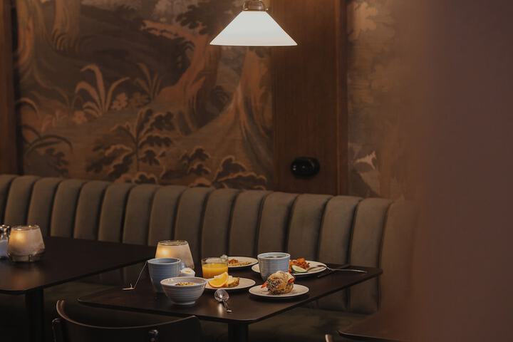 Breakfast/Coffee Service 63 of 72