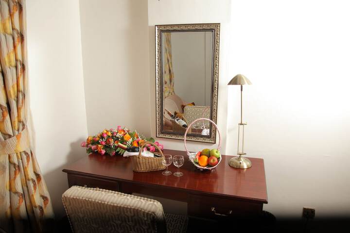 Room 14 of 124