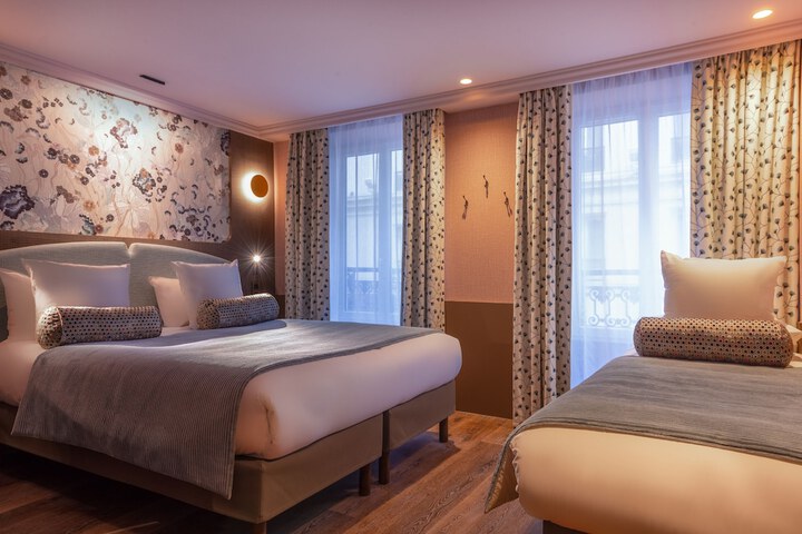 Room 15 of 40