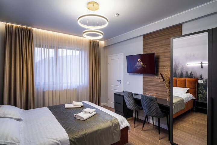 Room 10 of 22