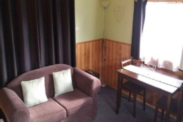 Room 213 of 300