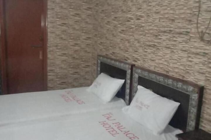 Room 42 of 51