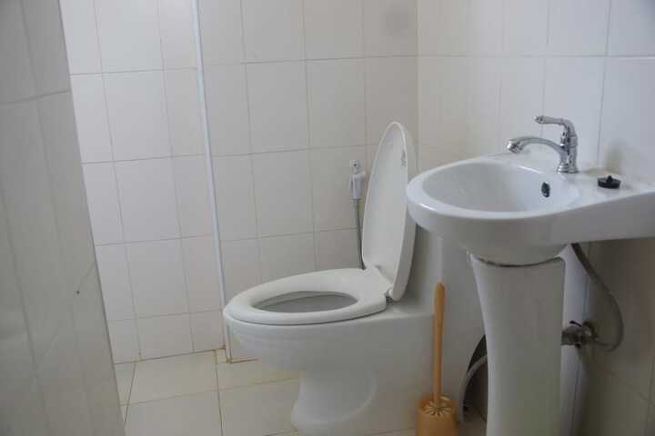 Room 16 of 23