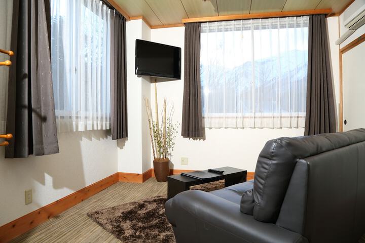 Room 21 of 41