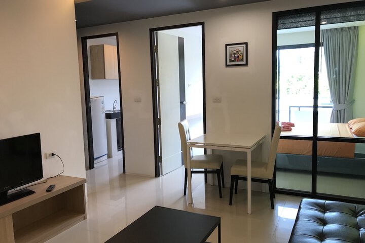 Room 5 of 37