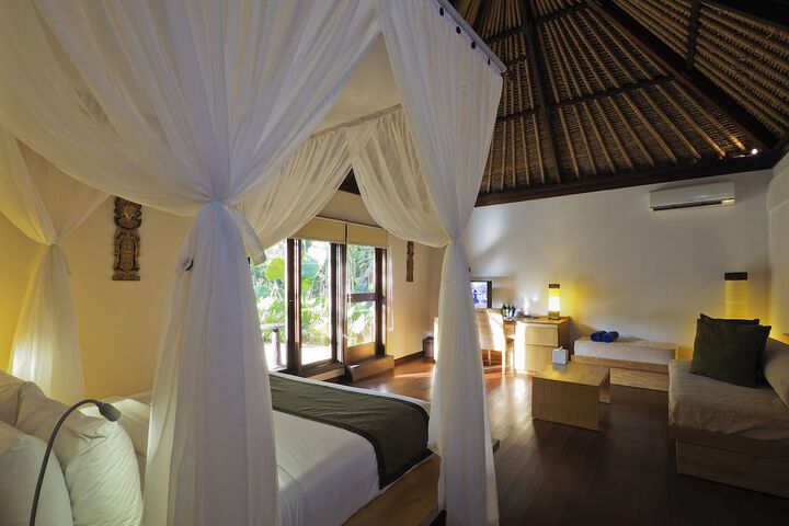Room 10 of 78