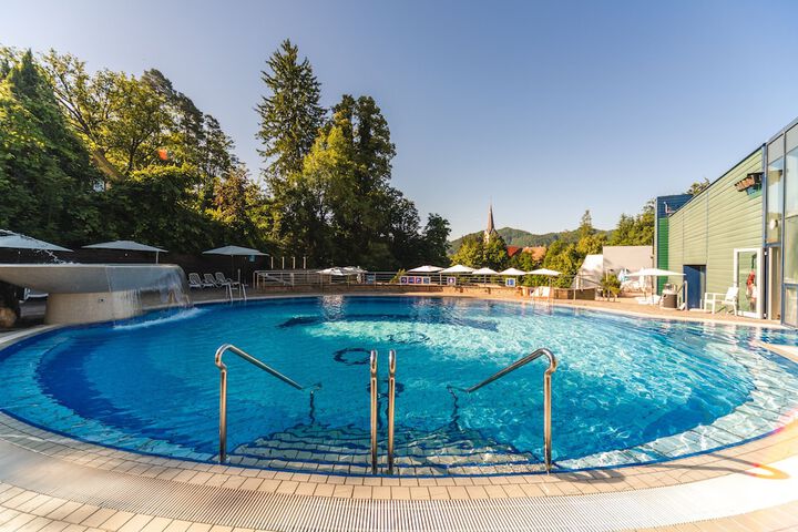 Pool Hotel