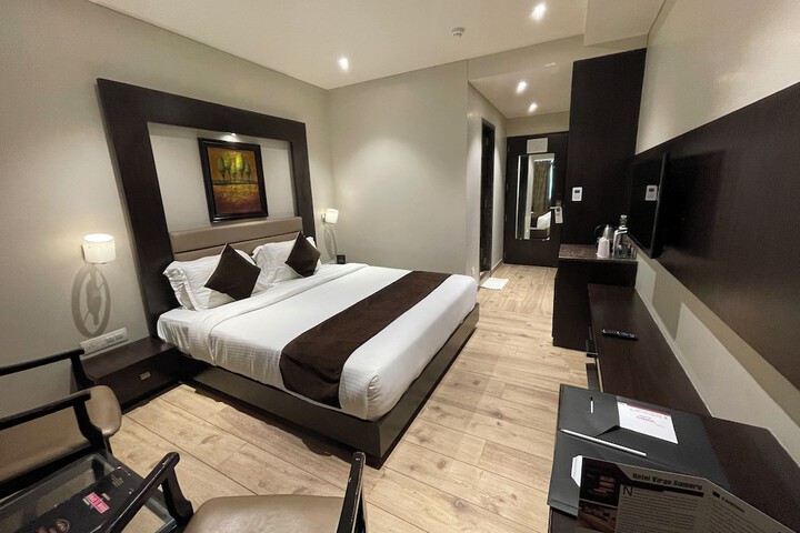 Room 19 of 46