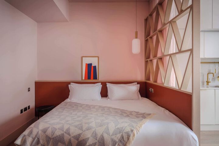 Room 21 of 66