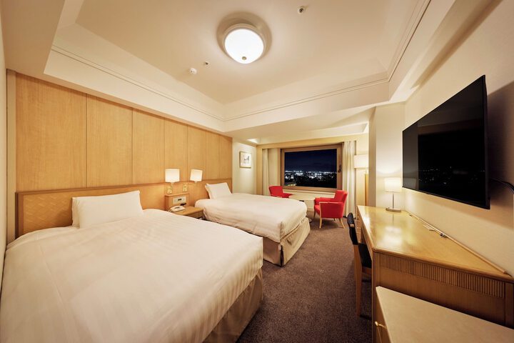 Room 15 of 146