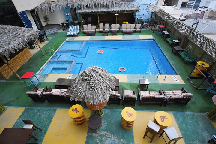 Pool 49 of 87