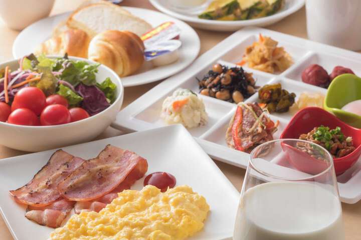 Breakfast/Coffee Service 22 of 27