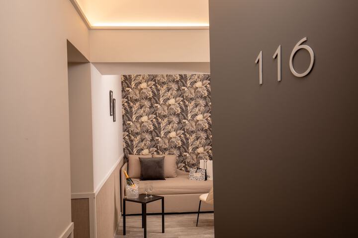 Room 20 of 45