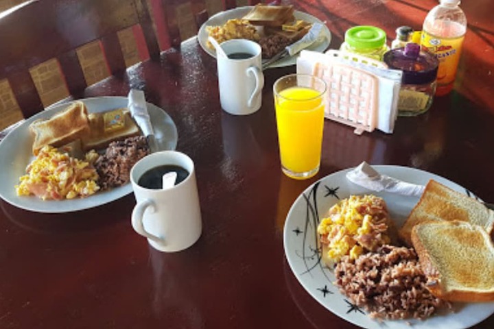 Breakfast meal