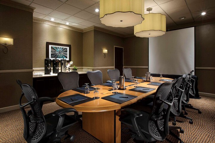 Meeting facility