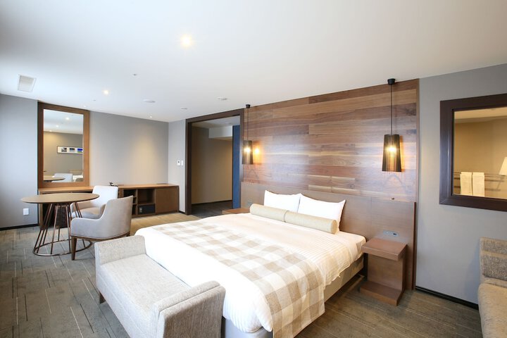 Room 20 of 82