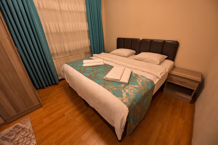 Room 15 of 49