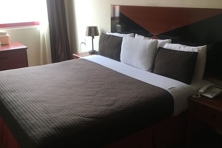 Room 7 of 40