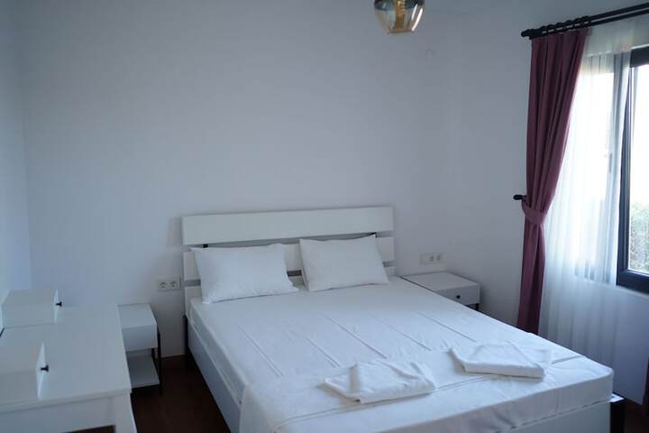 Room 81 of 139