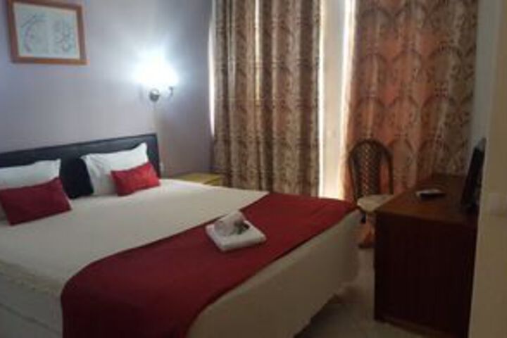 Room 28 of 57