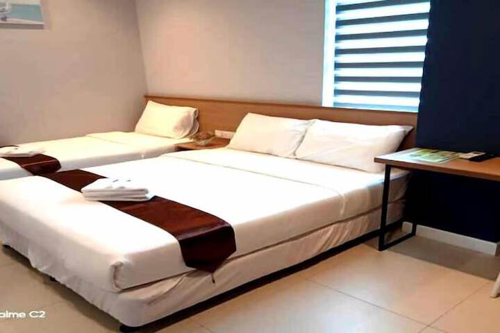 Room 14 of 63