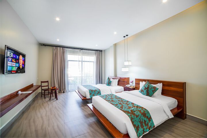 Room 20 of 147