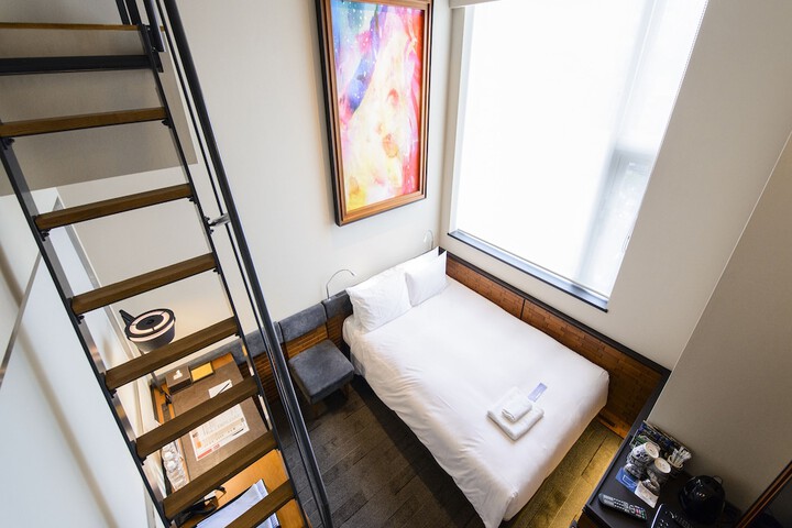 Room 22 of 127