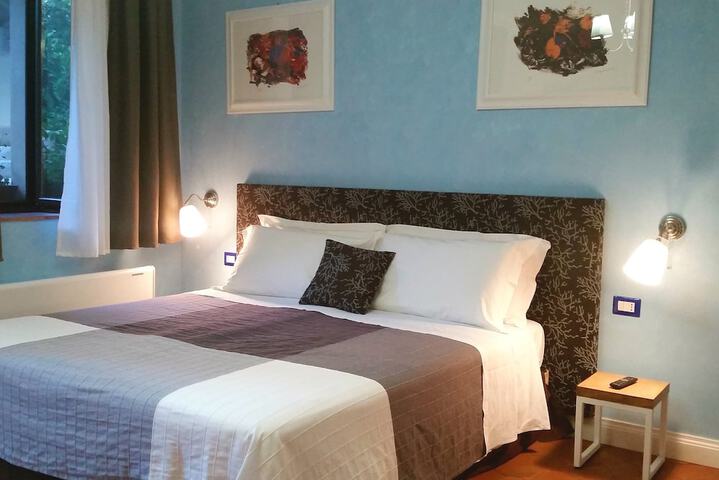 Room 20 of 66