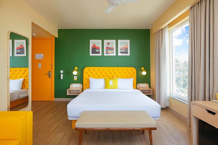 Room 15 of 39