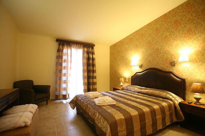Room 5 of 23