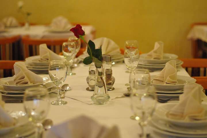 Dining 21 of 27