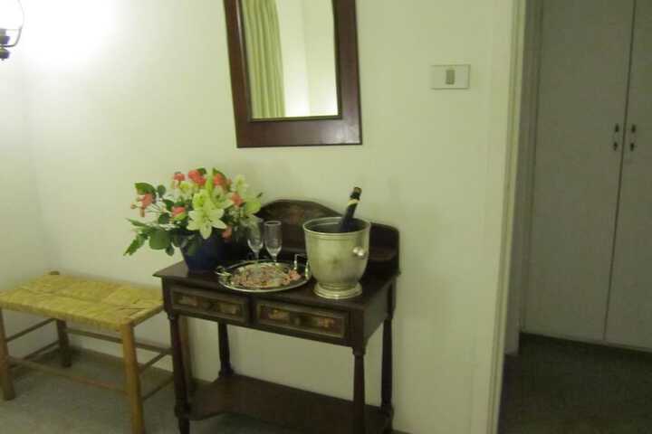 Room 16 of 45