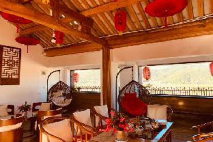 Tengchong Heshun Damabang Inn
