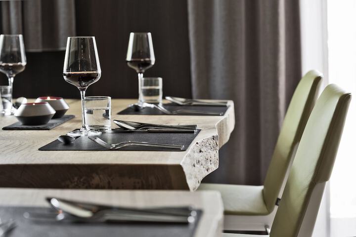 Dining 26 of 42