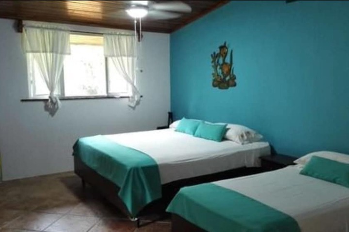 Room 7 of 48