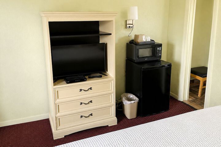Room 6 of 21