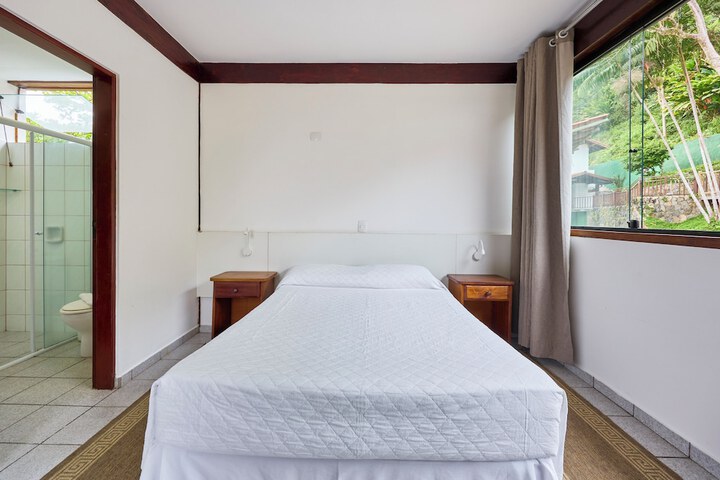 Room 43 of 132