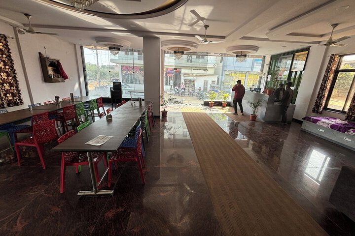 Hotel Interior 4 of 36