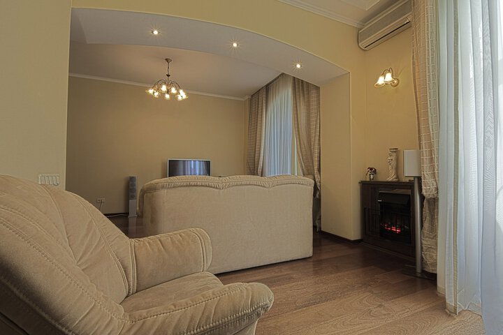 Room 15 of 39
