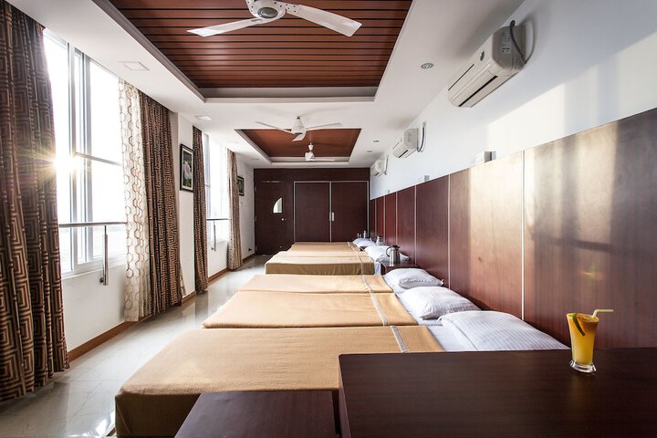 Room 10 of 49