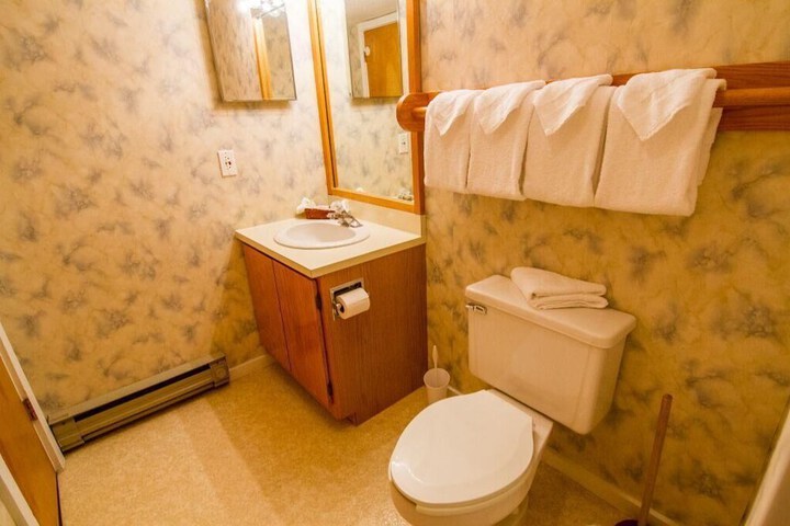 Room 17 of 58