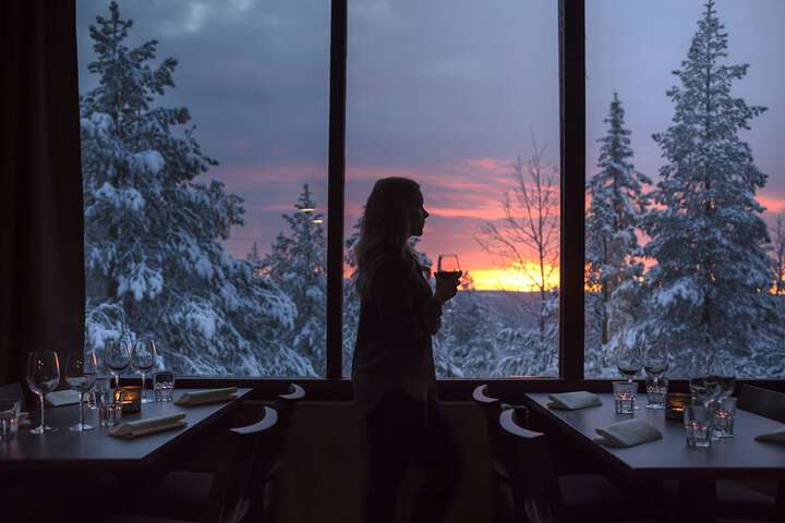 Dining 70 of 86