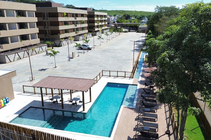 Pool 146 of 228