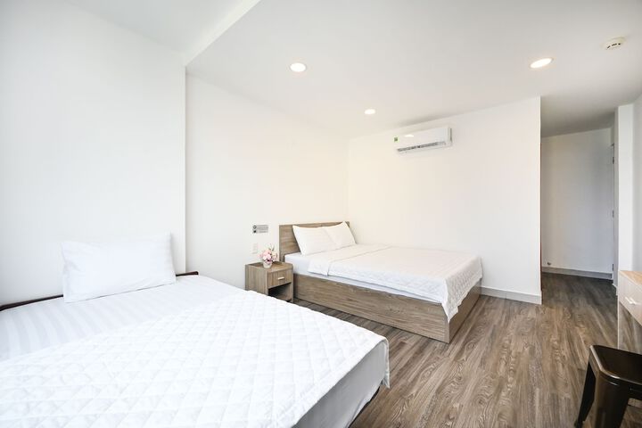 Room 25 of 60