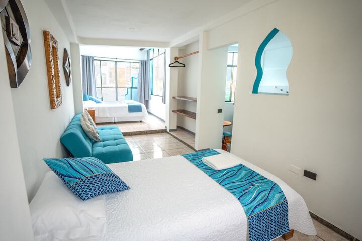 Room 40 of 204