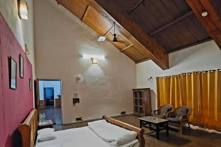 Room 15 of 181