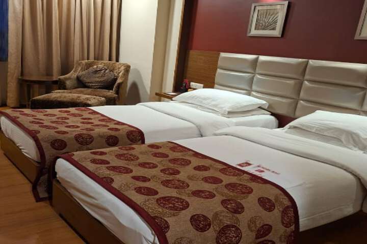 Room 33 of 58