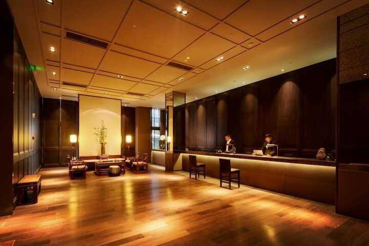 Hotel Interior 4 of 22