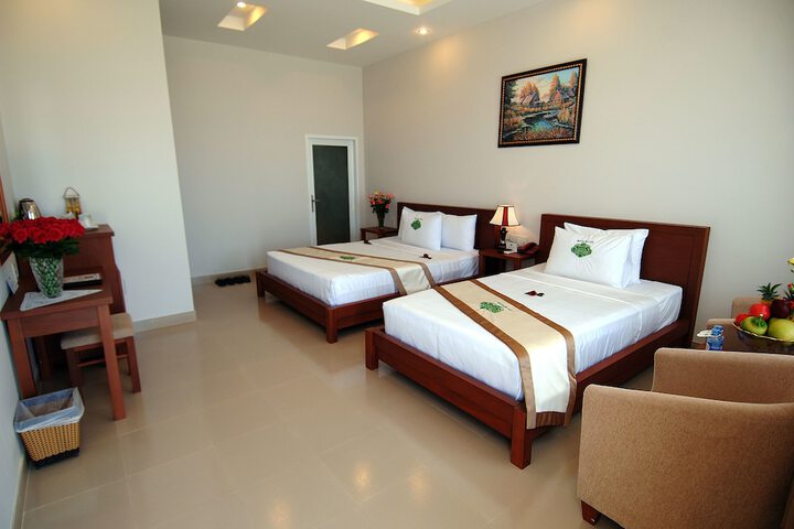 Room 18 of 94