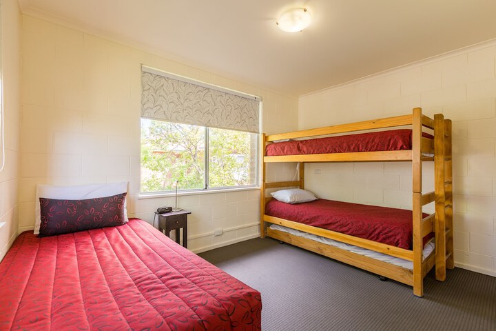 Room 8 of 50